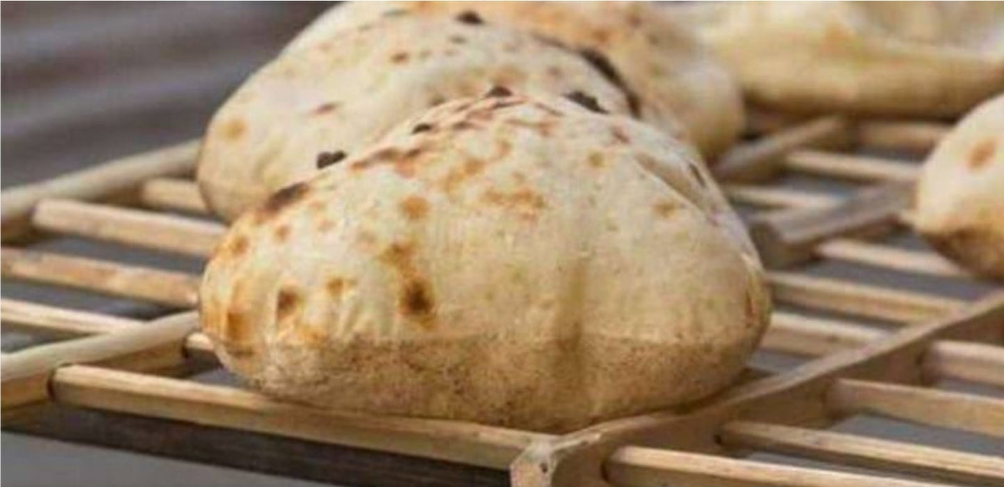 Dried Egyptian bread (Eish Baladi)