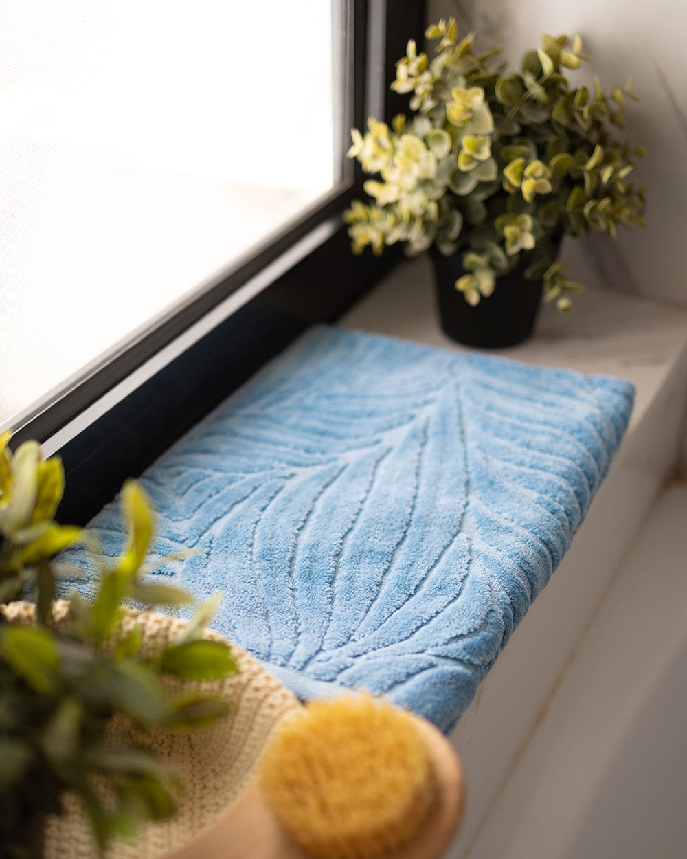 More Cottons- Vine Jacquard Towel (50cm×100cm)